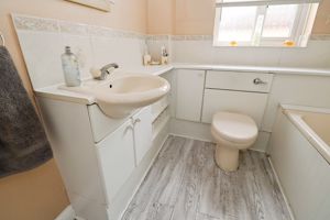 Barrell Close Frating - click for photo gallery